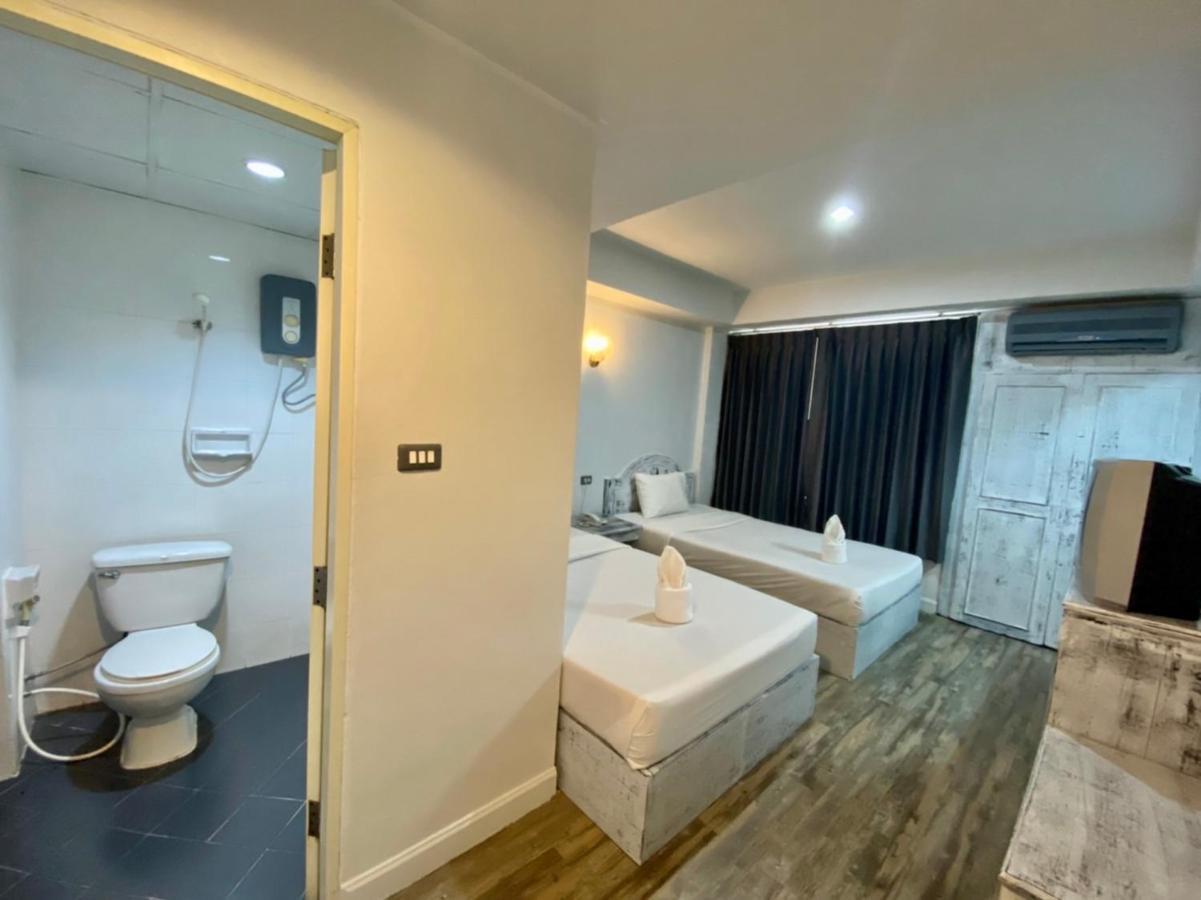 Sun Moon Hotel Loei Buitenkant foto