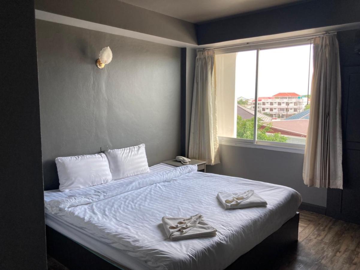 Sun Moon Hotel Loei Buitenkant foto